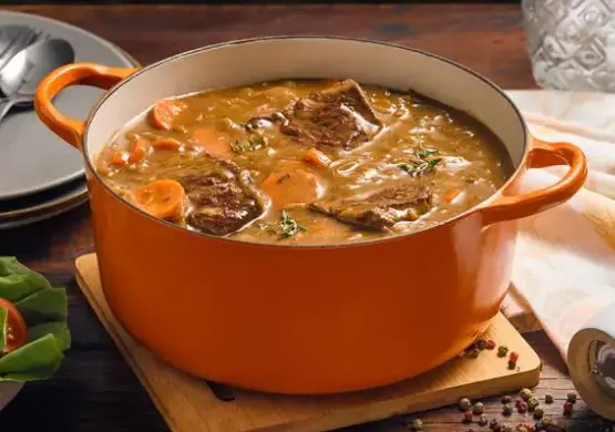 Carne a la Olla